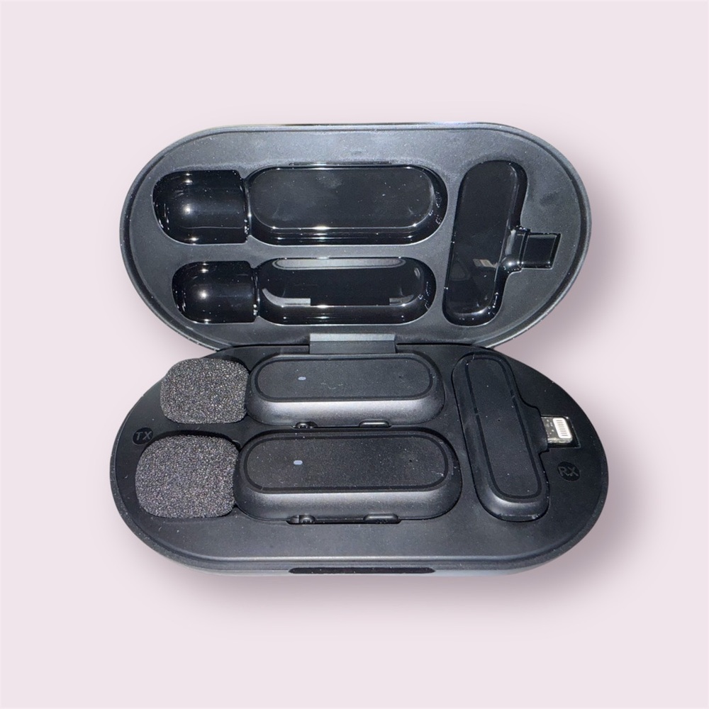 DBEIXIWEI Wireless Lavalier Microphone